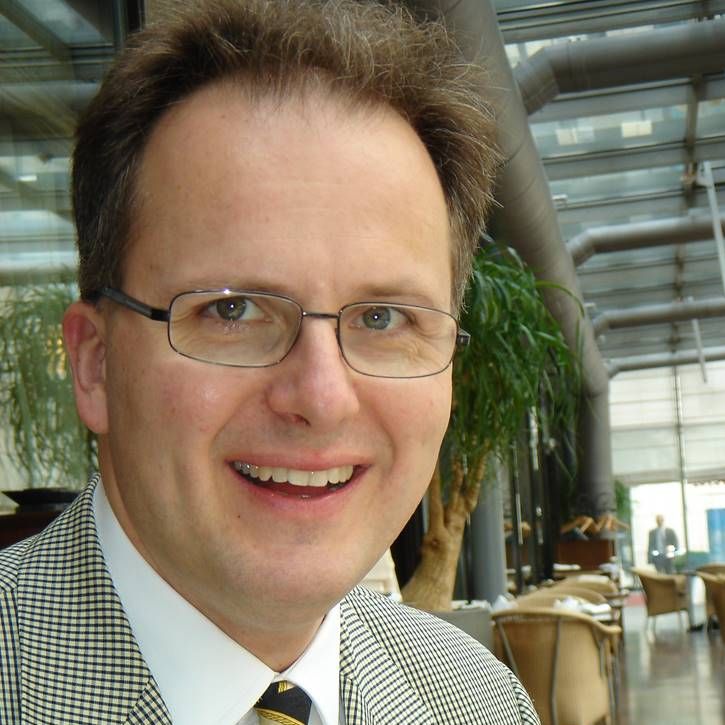 Dr. Frank O. Fischer